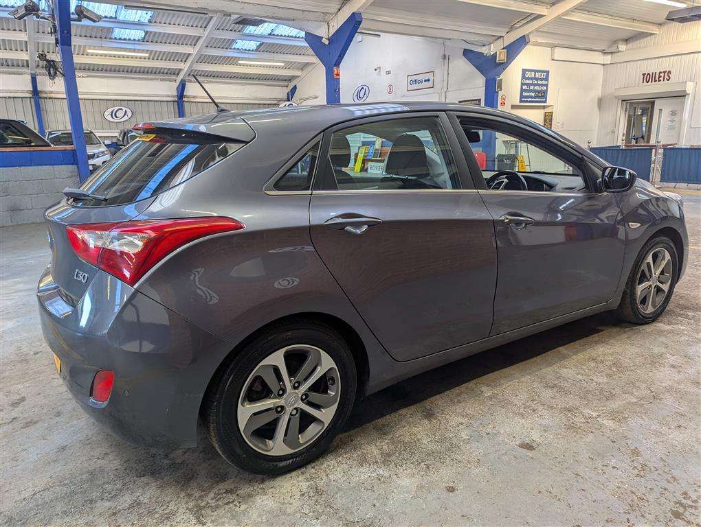 <p>2016 HYUNDAI I30 SE BLUE DRIVE CRDI S-</p>