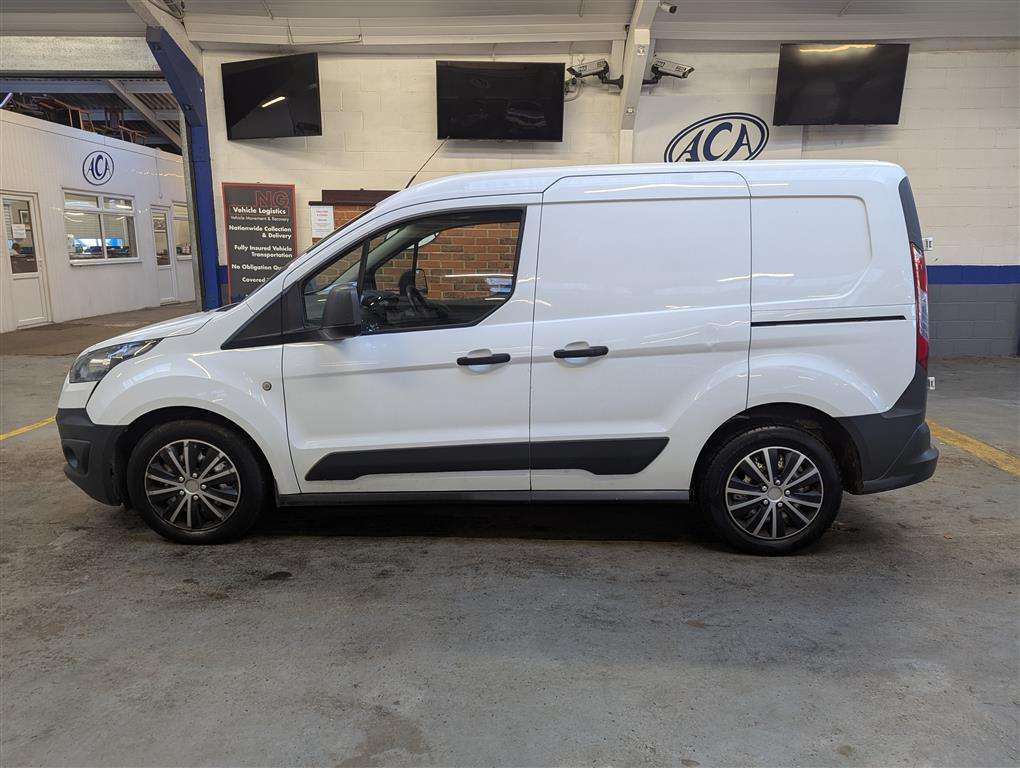 <p>2015 FORD TRANSIT CONNECT **SOLD</p>