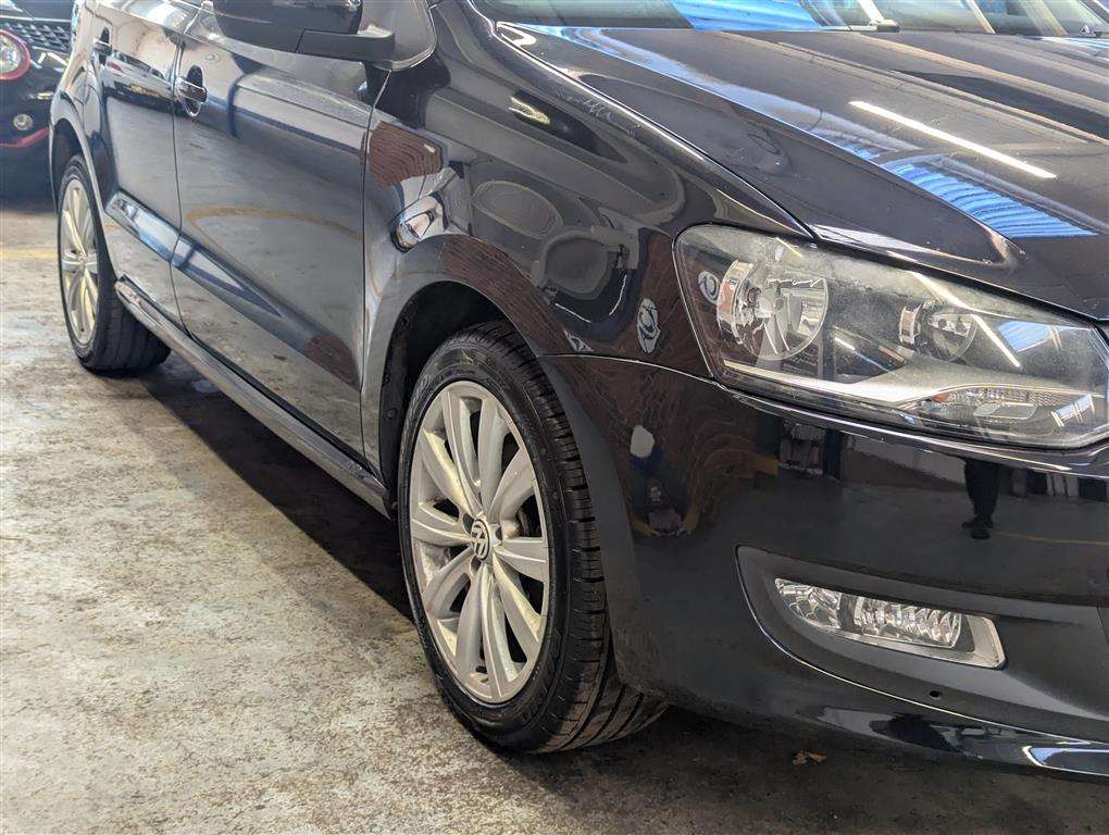 <p>2011 VOLKSWAGEN POLO SEL 85 S-A</p>