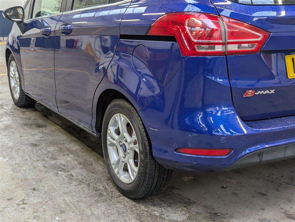 <p>2017 FORD B-MAX ZETEC TURBO *<i>SOLD</i>*</p>