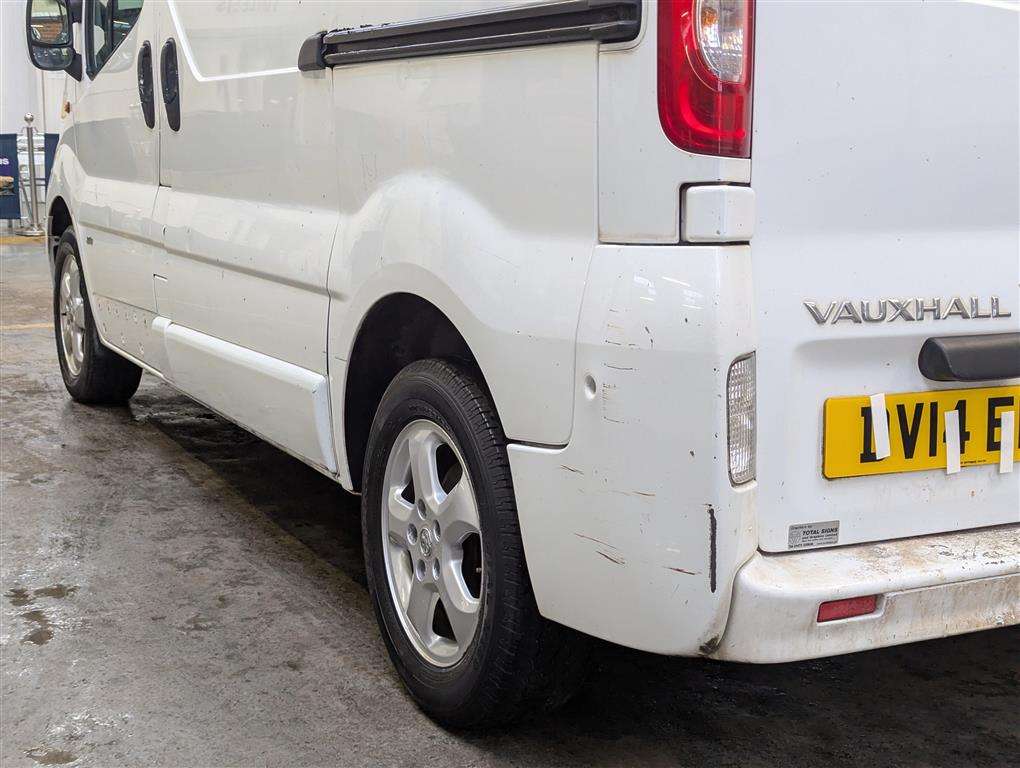 <p>2014 VAUXHALL VIVARO 2700 SPORTIVE CDTI</p>