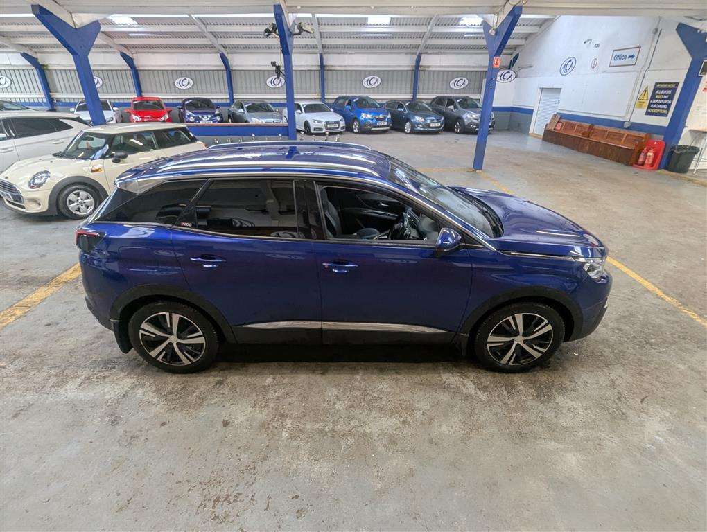 <p>2018 PEUGEOT 3008 ALLURE BLUEHDI S/S AUTO</p>