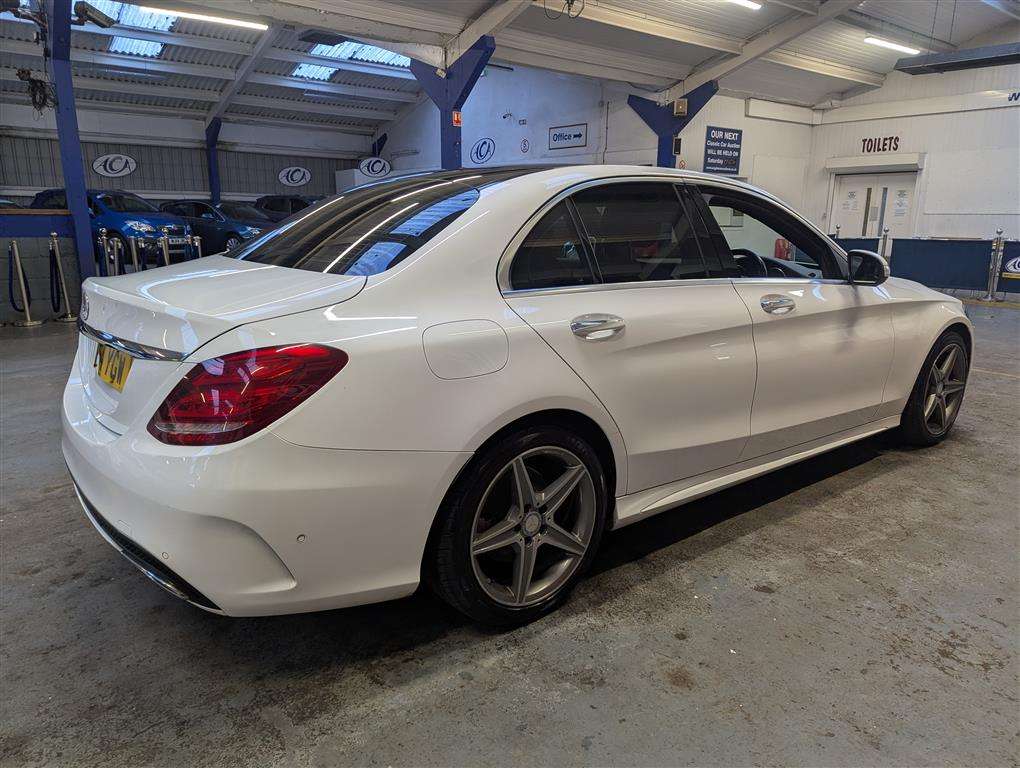 <p>2015 MERCEDES-BENZ C220 AMG LINE PREM + BLUE</p>