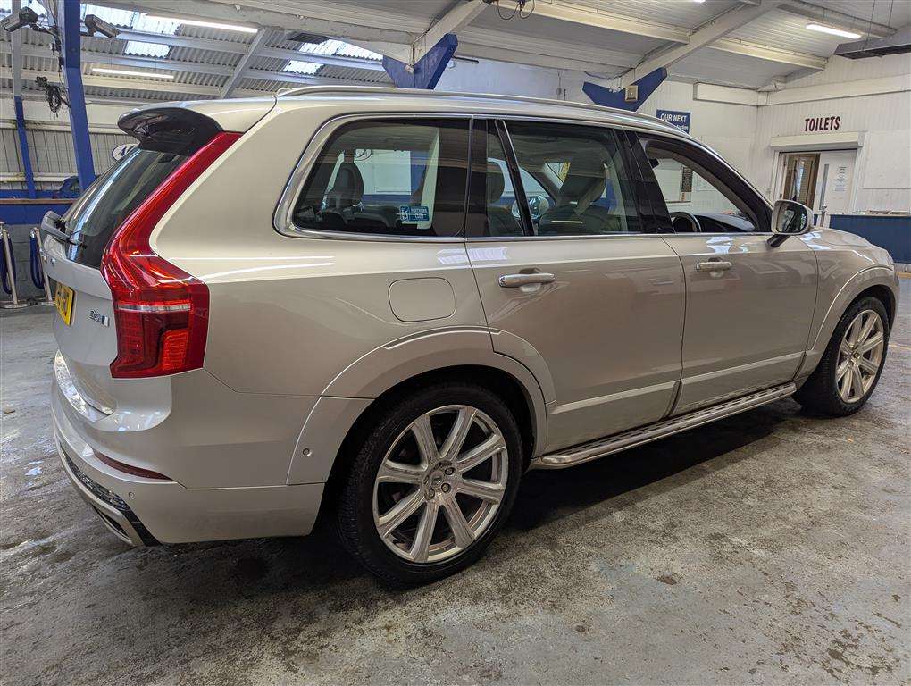 <p>2016 VOLVO XC90 INSCRIPTION D5 AWD A</p>