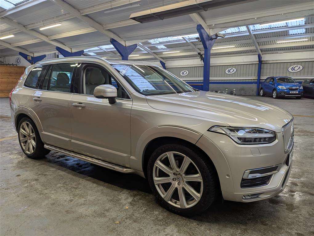 <p>2016 VOLVO XC90 INSCRIPTION D5 AWD A</p>