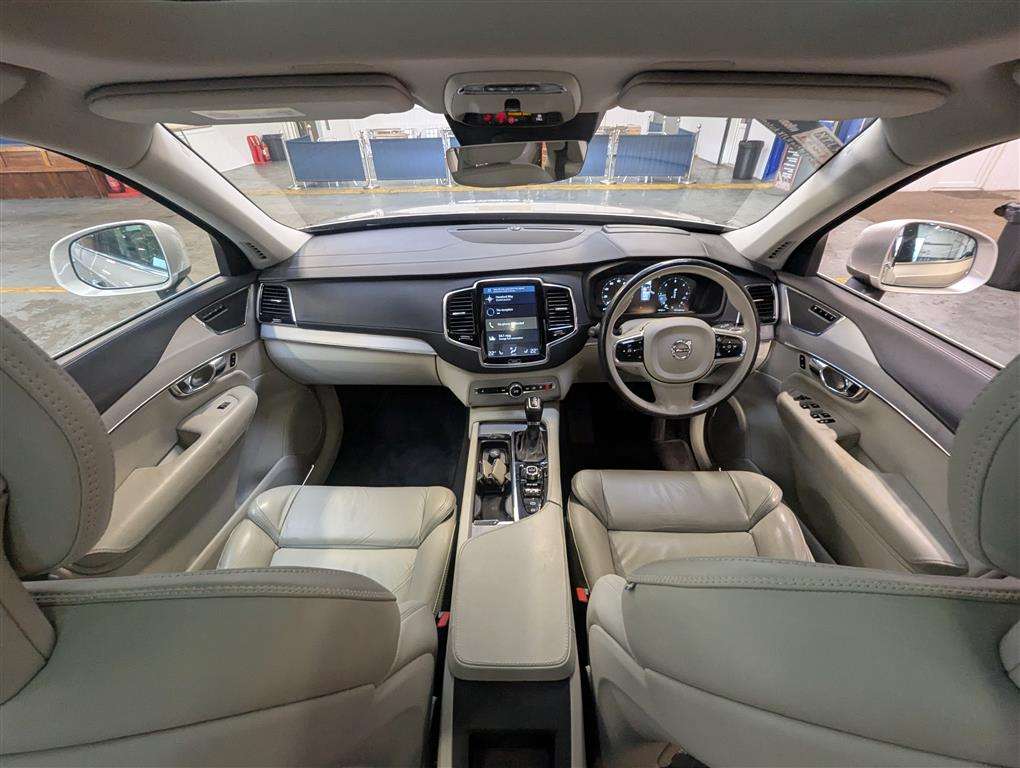 <p>2016 VOLVO XC90 INSCRIPTION D5 AWD A</p>