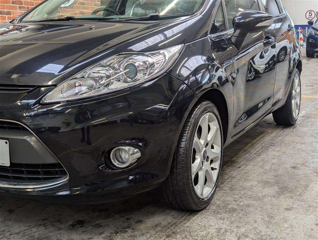 <p>2010 FORD FIESTA TITANIUM TDCI</p>