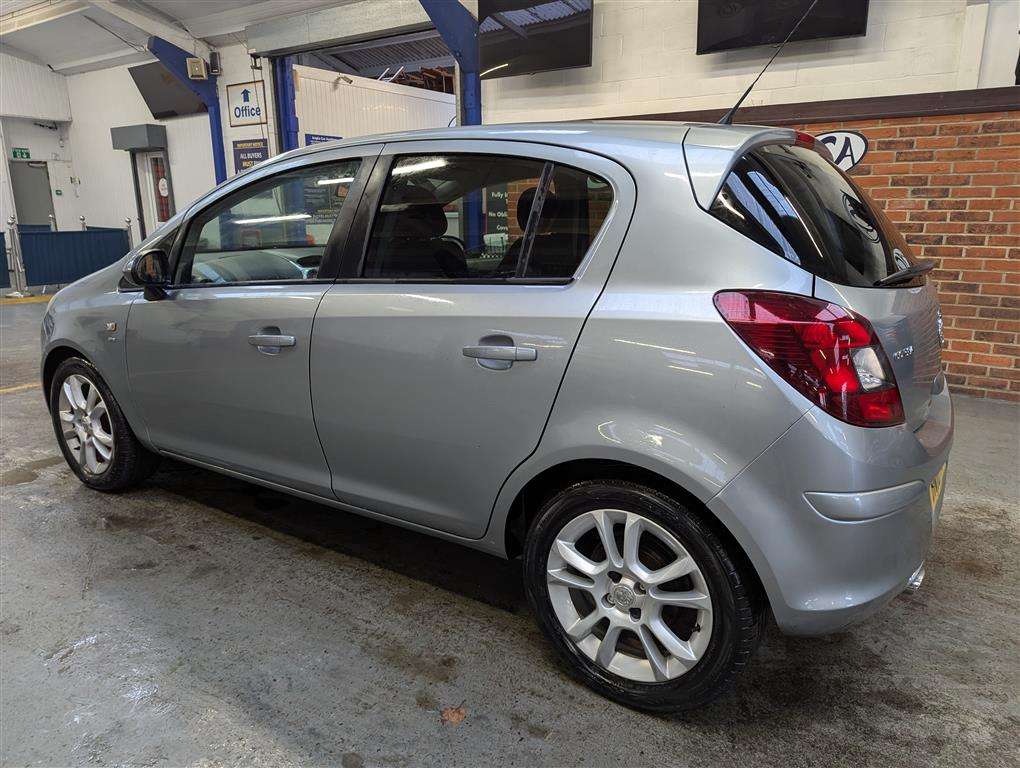 <p>2010 VAUXHALL CORSA SXI</p>