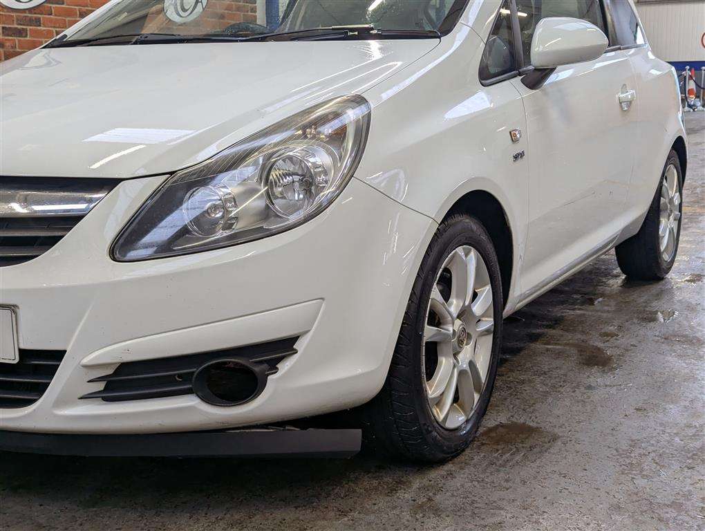 <p>2010 VAUXHALL CORSA SXI</p>