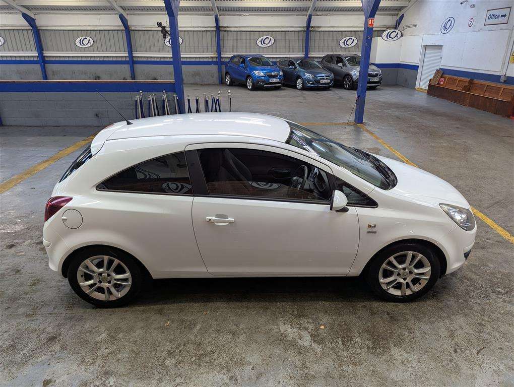 <p>2010 VAUXHALL CORSA SXI</p>