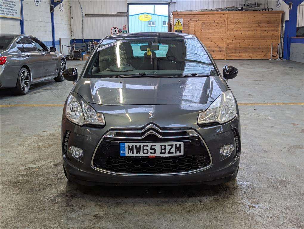 <p>2015 DS DS3 DSTYLE NAV PURETECH S</p>