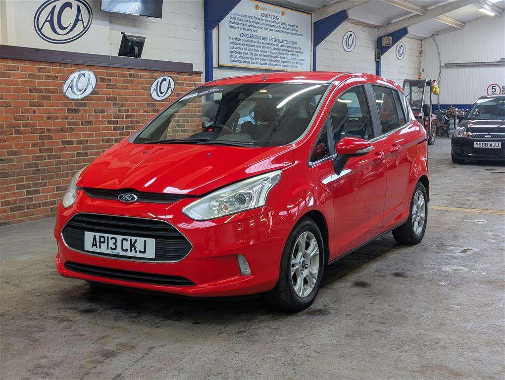 <p>2013 FORD B-MAX ZETEC TURBO</p>