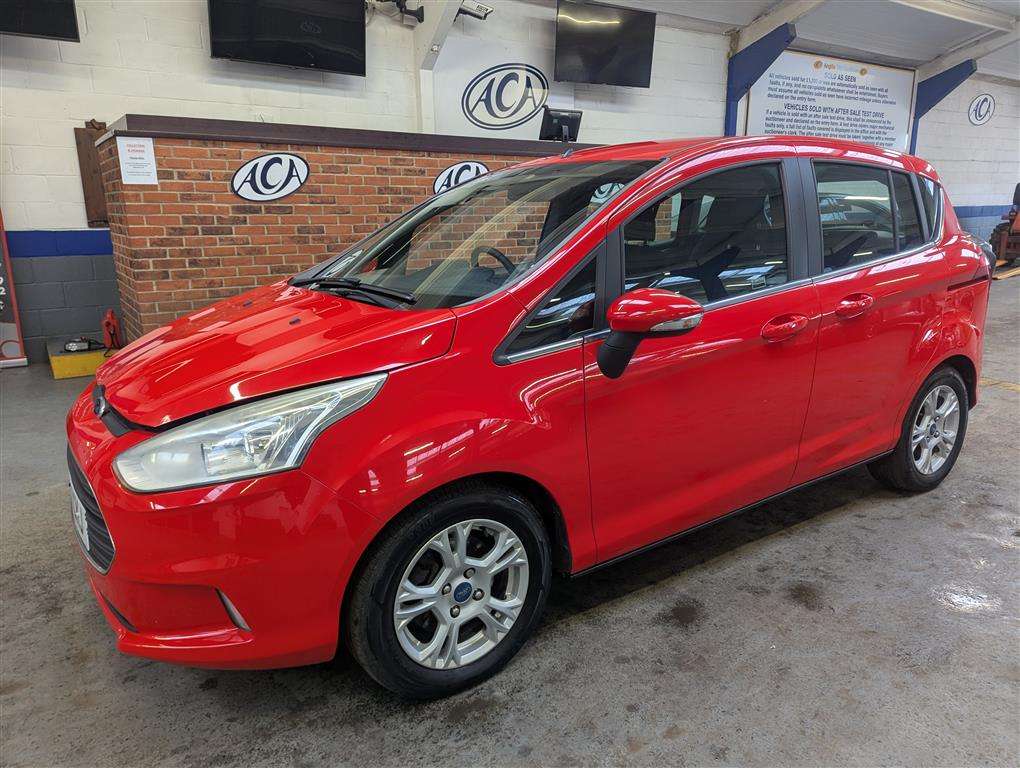 <p>2013 FORD B-MAX ZETEC TURBO</p>