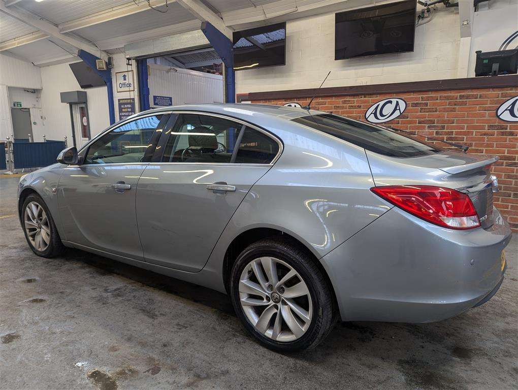 <p>2012 VAUXHALL INSIGNIA SRI CDTI</p>