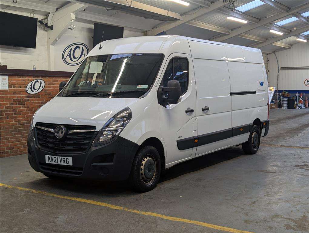 <p>2021 VAUXHALL MOVANO L3H2 F3500 CDTI</p>