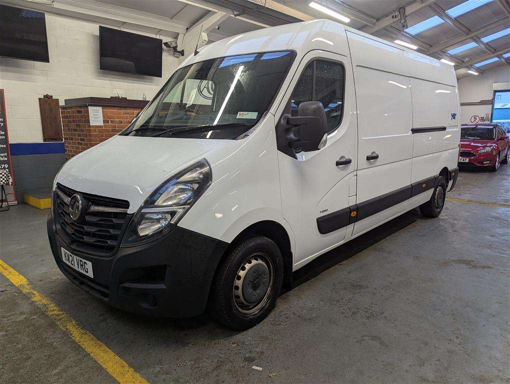 <p>2021 VAUXHALL MOVANO L3H2 F3500 CDTI</p>