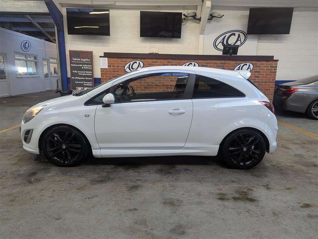 <p>2012 VAUXHALL CORSA SRI</p>