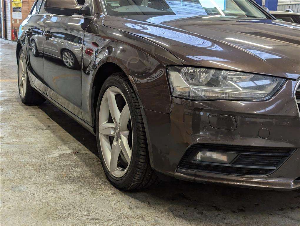 <p>2013 AUDI A4 SE TECHNIK TDI QUATTRO</p>