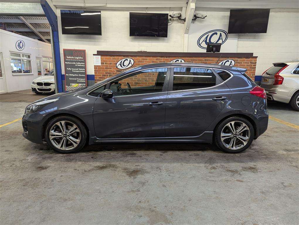 <p>2017 KIA CEED GT-LINE ISG CRDI</p>