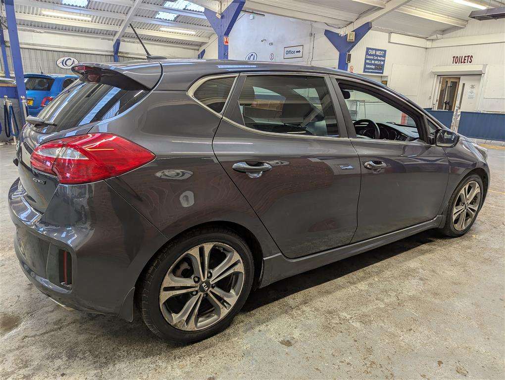 <p>2017 KIA CEED GT-LINE ISG CRDI</p>