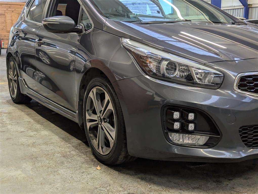 <p>2017 KIA CEED GT-LINE ISG CRDI</p>