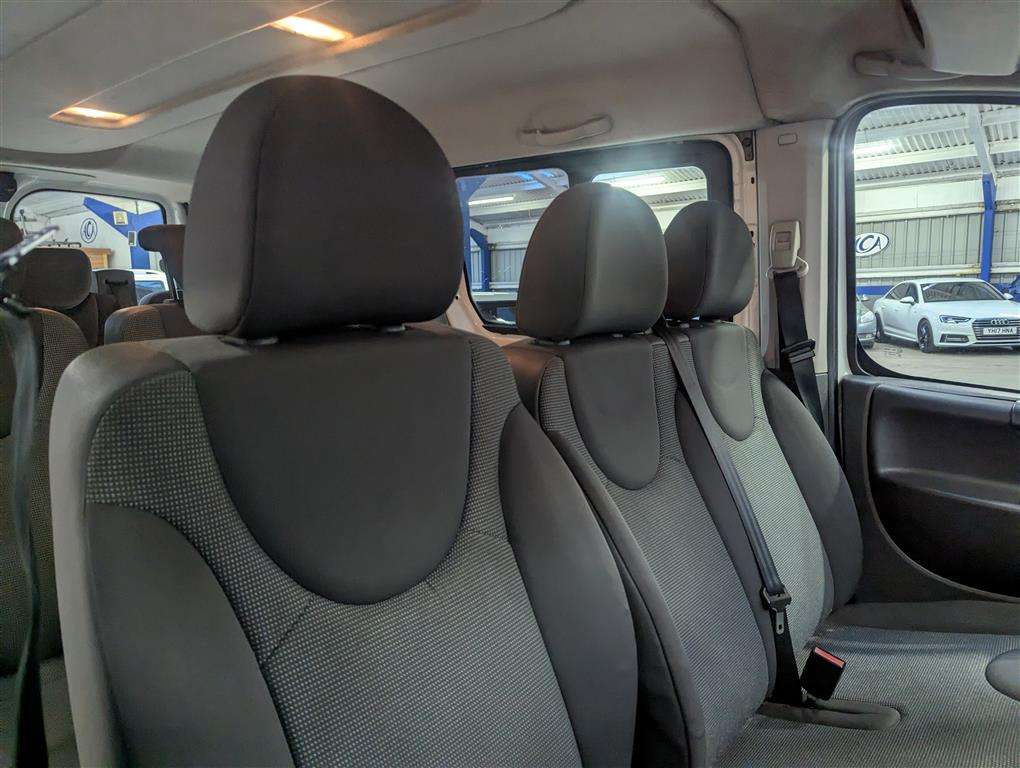 <p>2015 PEUGEOT EXPERT TEPEE COMFORT L1 H</p>