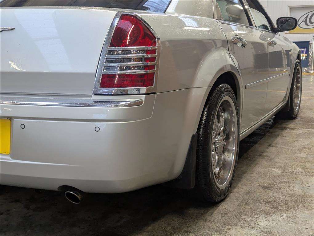 <p>2007 CHRYSLER 300C CRD</p>