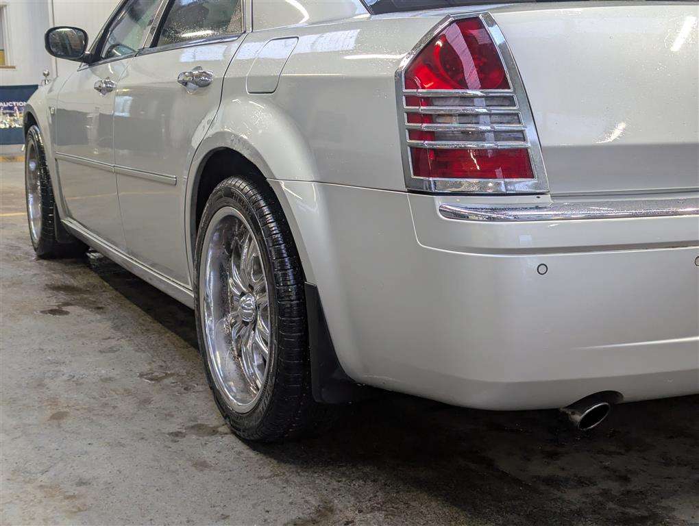 <p>2007 CHRYSLER 300C CRD</p>