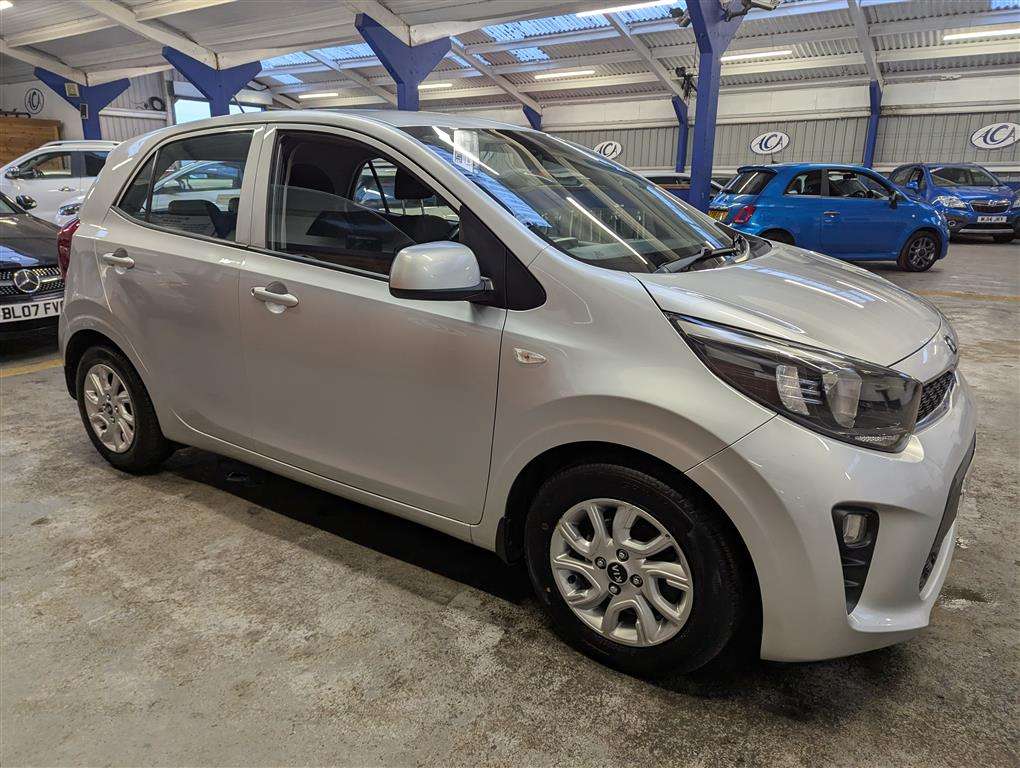 <p>2018 KIA PICANTO 2</p>