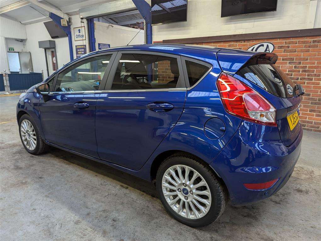 <p>2015 FORD FIESTA TITANIUM AUTO</p>