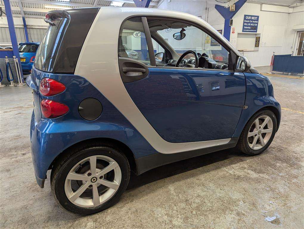 <p>2010 SMART FORTWO PASSION 84 AUTO</p>