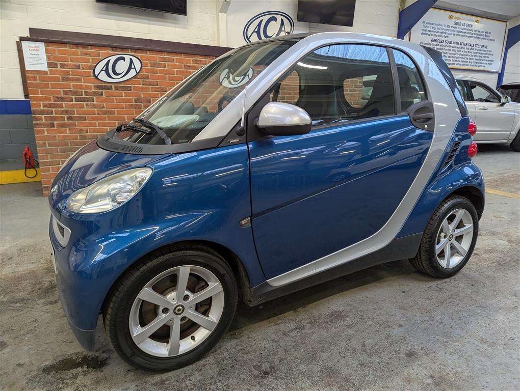 <p>2010 SMART FORTWO PASSION 84 AUTO</p>