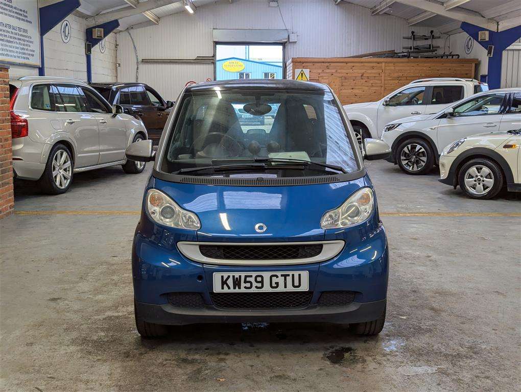 <p>2010 SMART FORTWO PASSION 84 AUTO</p>