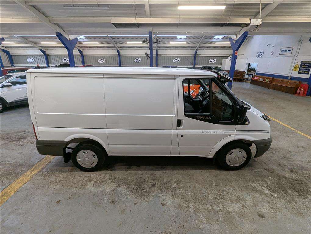 <p>2011 FORD TRANSIT 85 T280S FWD</p>