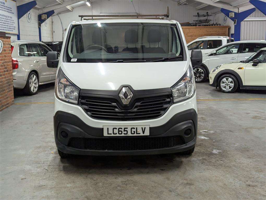 <p>2015 RENAULT TRAFIC SL27 BUSINESS DCI</p>