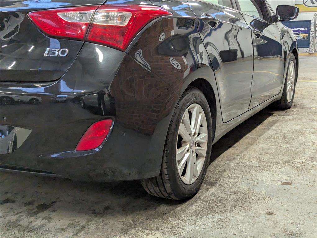 <p>2014 HYUNDAI I30 STYLE BLUE DRIVE CRDI</p>