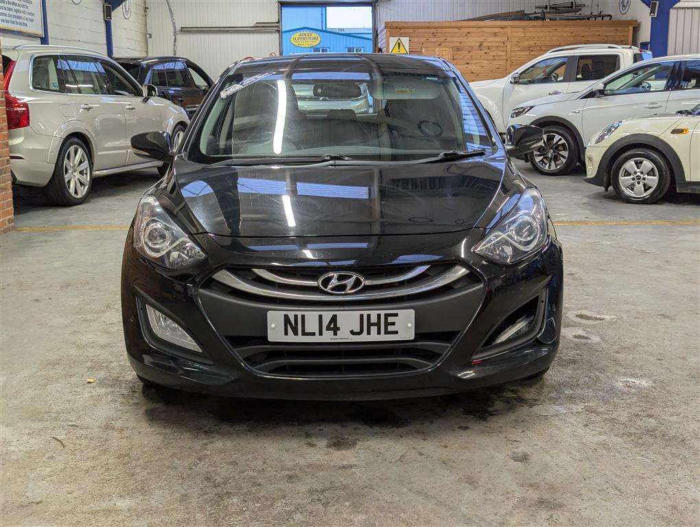 <p>2014 HYUNDAI I30 STYLE BLUE DRIVE CRDI</p>