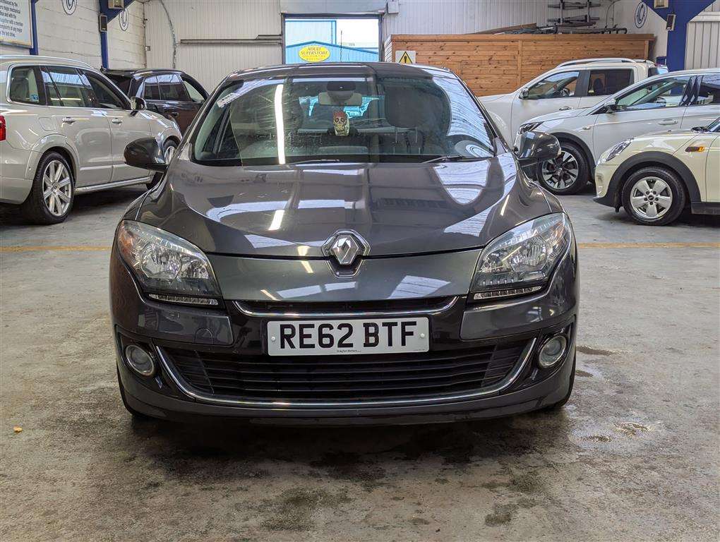 <p>2012 RENAULT MEGANE DYNAMIQUE TOMTOM V</p>