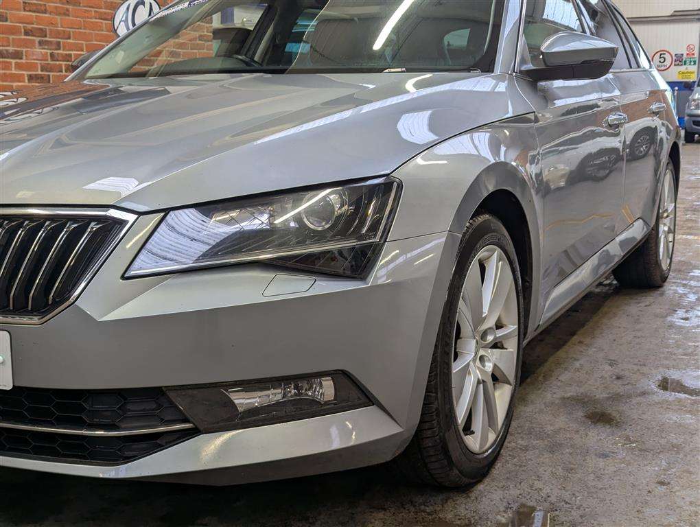 <p>2016 SKODA SUPERB SE L EXECUTIVE TDI</p>