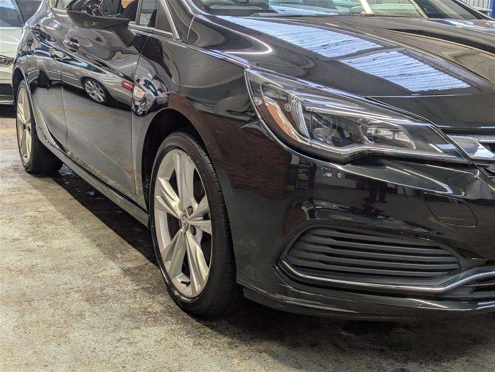 <p>2019 VAUXHALL ASTRA SRI VX-LINE NAV TUR</p>