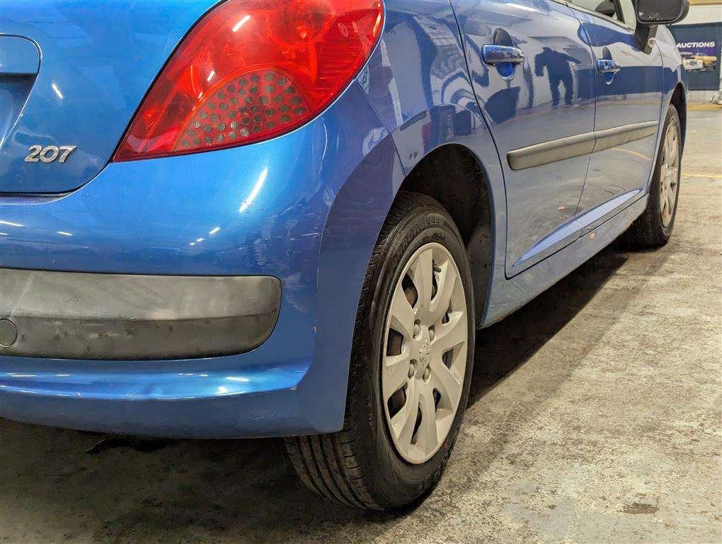 <p>2008 PEUGEOT 207 S</p>