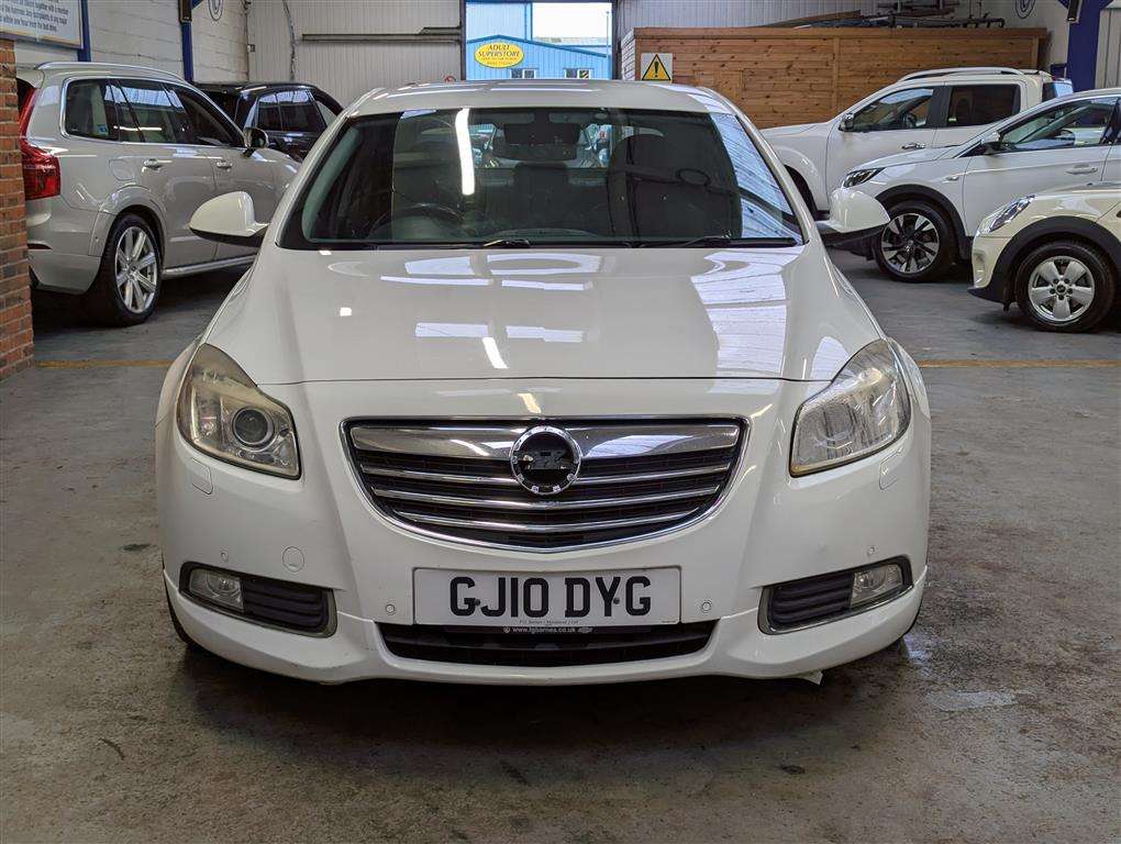 <p>2010 VAUXHALL INSIGNIA SRI NAV 160 CDTI</p>