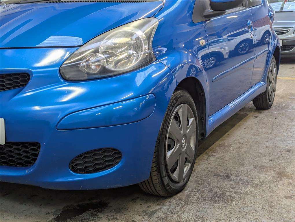 <p>2009 TOYOTA AYGO BLUE VVT-I</p>