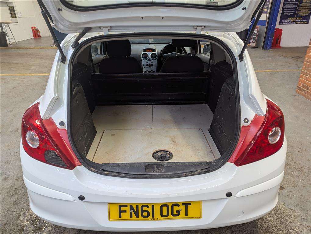 <p>2011 VAUXHALL CORSA CDTI ECOFLEX</p>