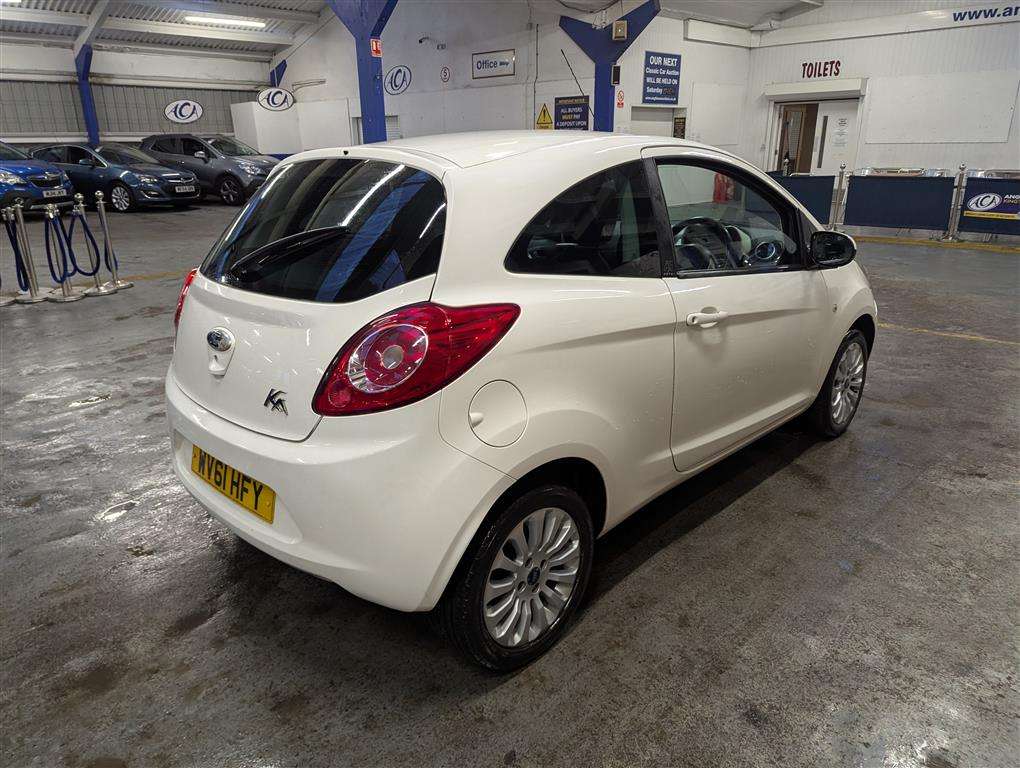 <p>2011 FORD KA ZETEC</p>