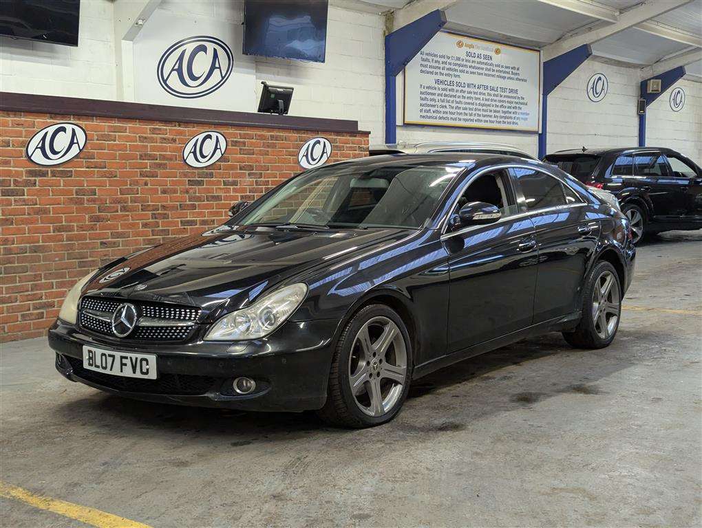 <p>2007 MERCEDES CLS 320 CDI AUTO</p>