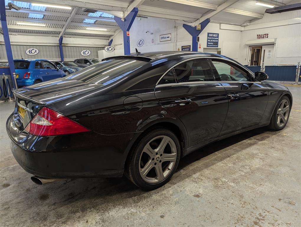 <p>2007 MERCEDES CLS 320 CDI AUTO</p>