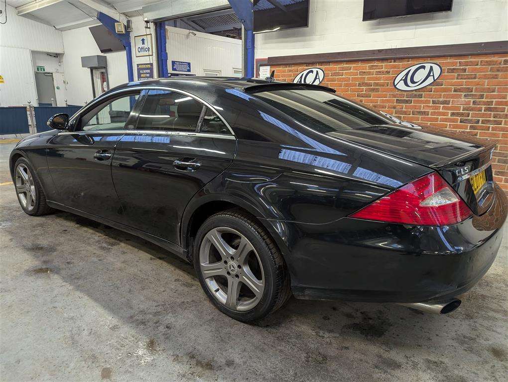 <p>2007 MERCEDES CLS 320 CDI AUTO</p>