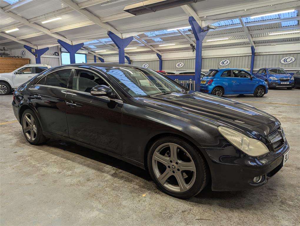 <p>2007 MERCEDES CLS 320 CDI AUTO</p>