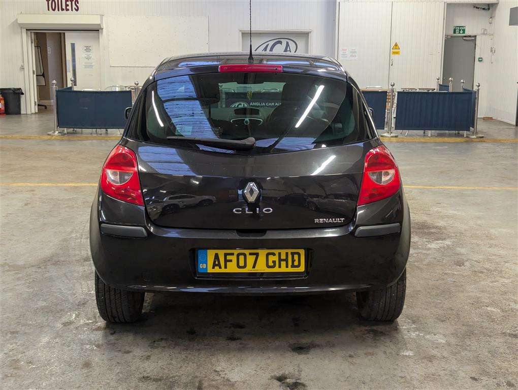 <p>2007 RENAULT CLIO DYNAMIQUE S DCI 86</p>